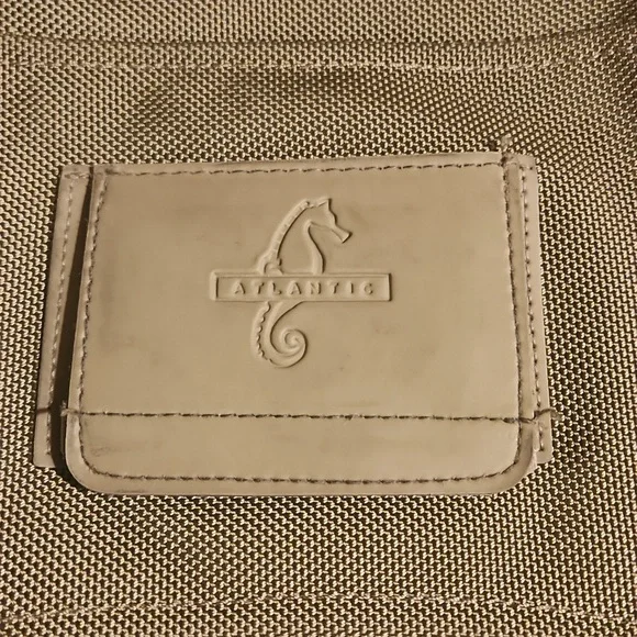 Atlantic Luggage Company Carry On bag Green - Picture 9 of 13